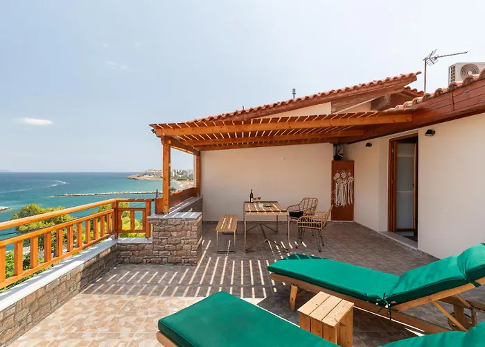 Caldera Close To The Port, Airport & Athens