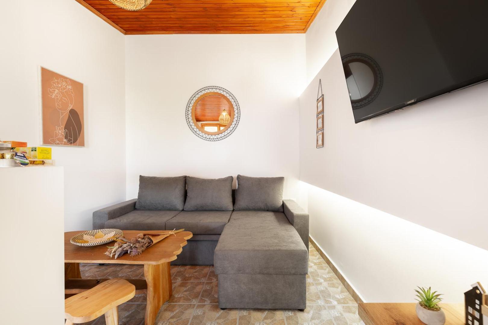 Apartment Caldera Close To The Port, Airport & Athens *