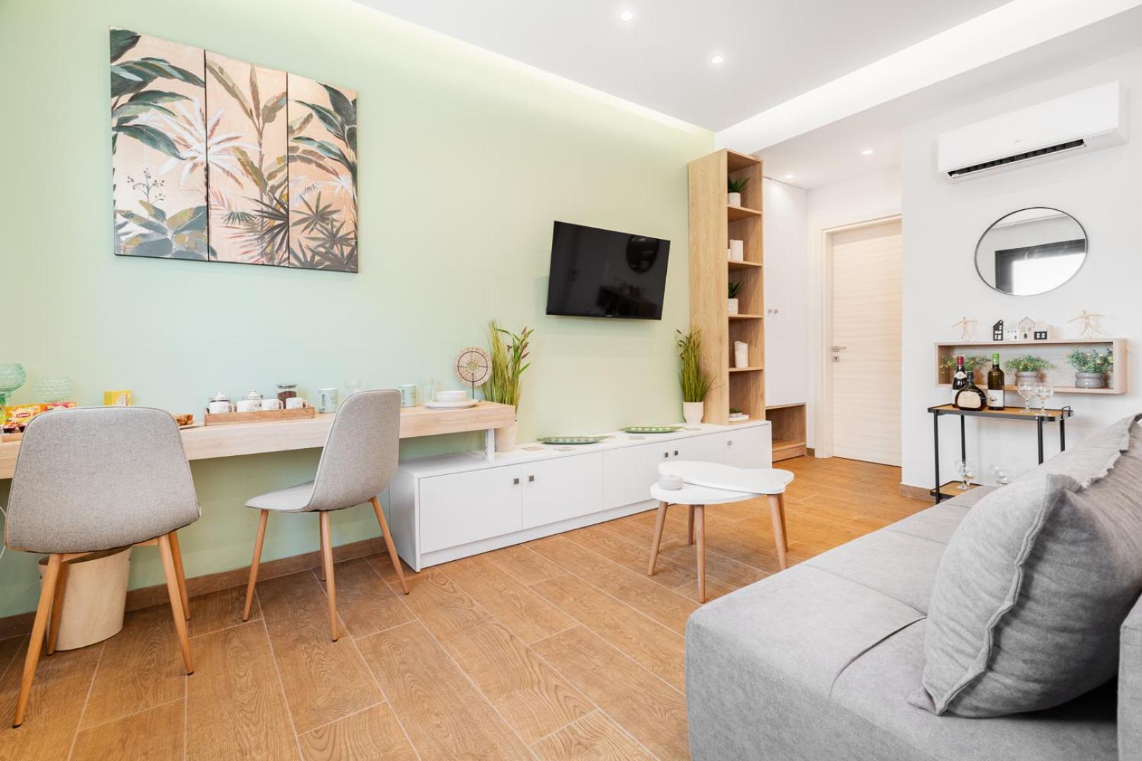 Apartment Caldera Close To The Port, Airport & Athens Rafina (Attica)