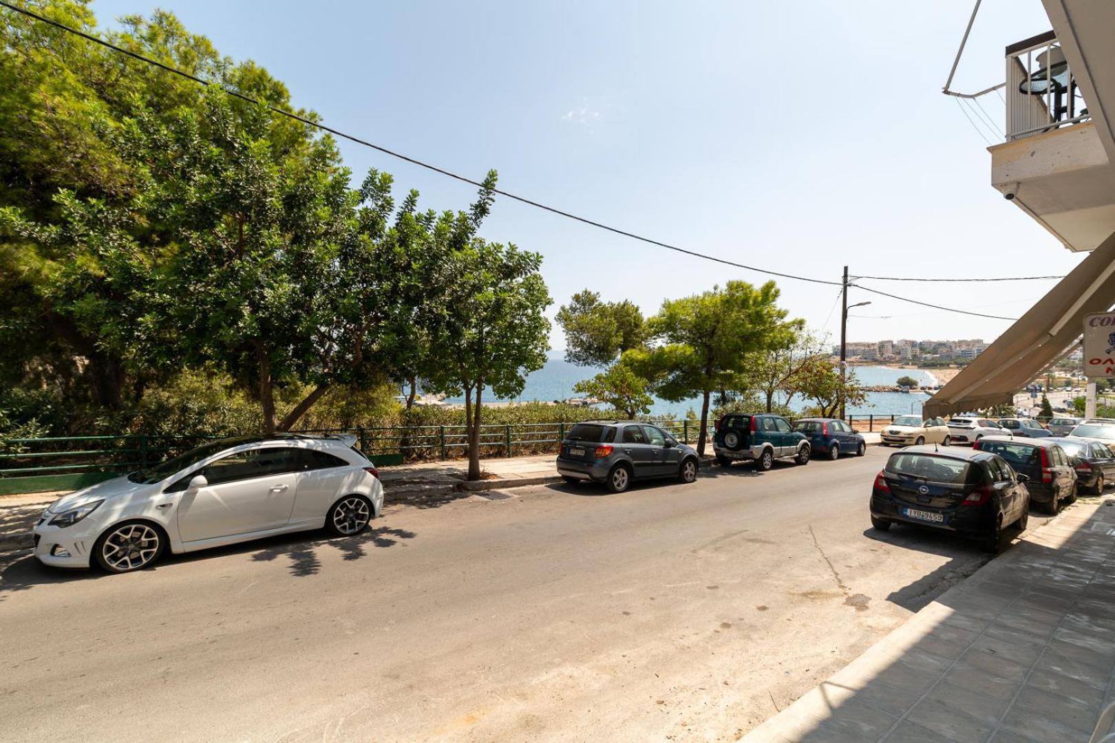 Caldera Close To The Port, Airport & Athens Rafina (Attica)